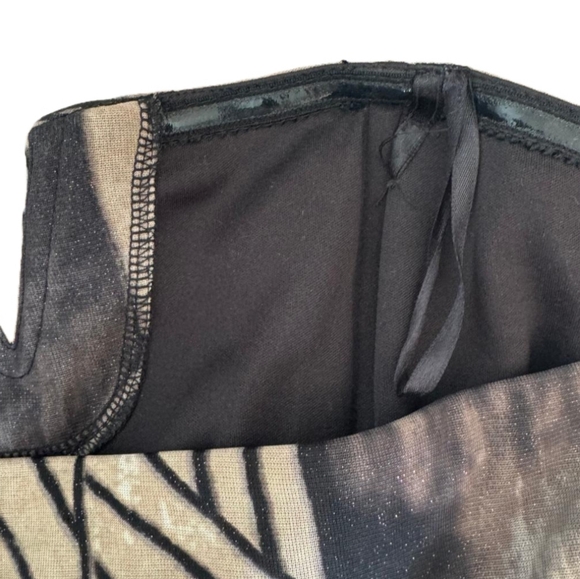 ✨*Brand New* Le Chateau Brown Stripe High-Low Ruffle Midi Dress - Size XL - Picture 9 of 13